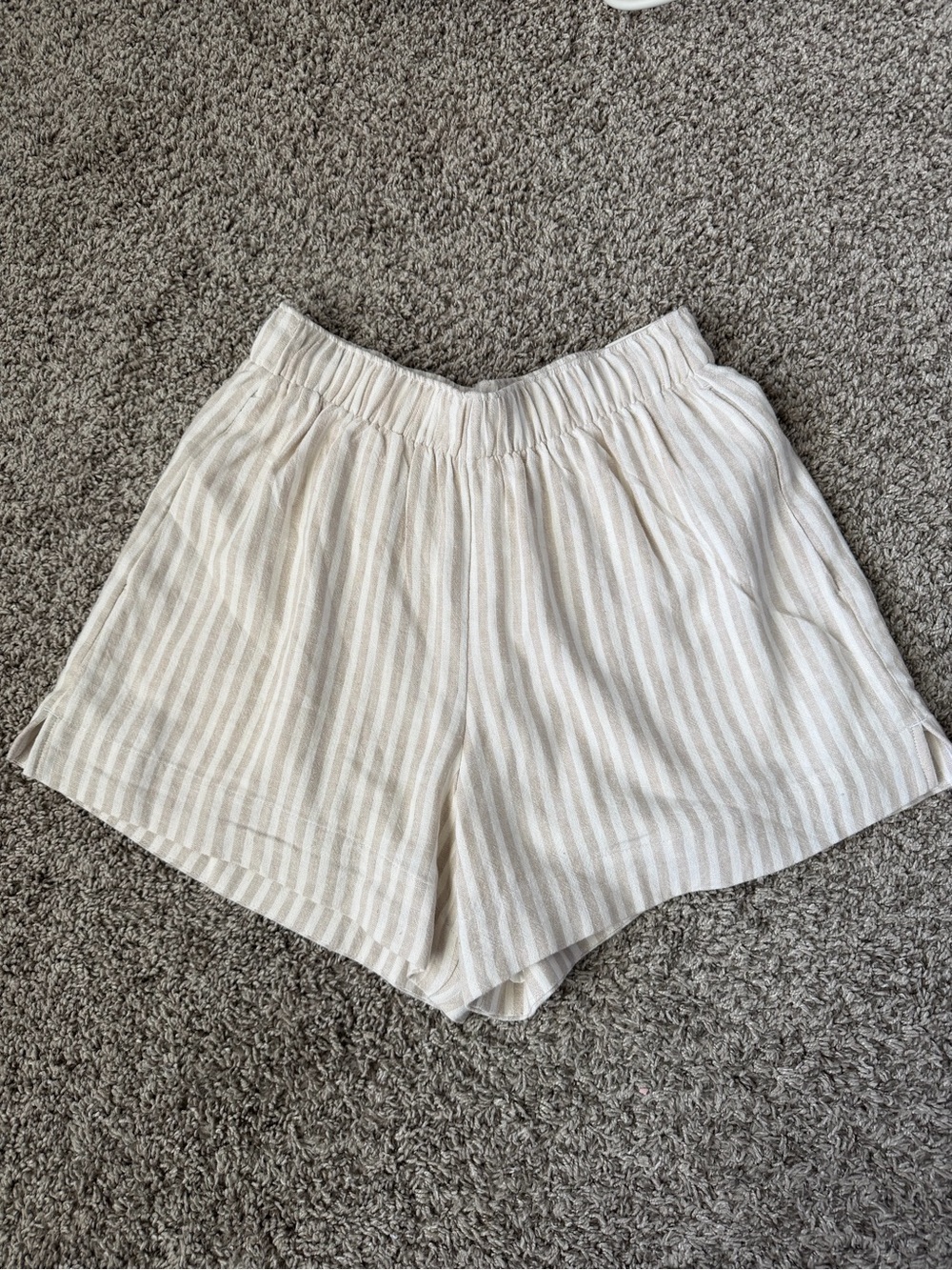 Abercrombie & Fitch Striped Linen Short